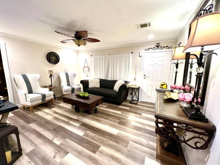 Pink Flamingo House Villa Cocoa Bagian luar foto